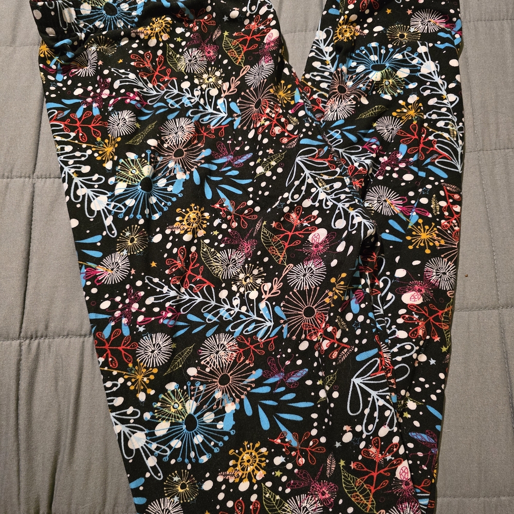 Leggings Depot Colorful Floral Pattern Leggings